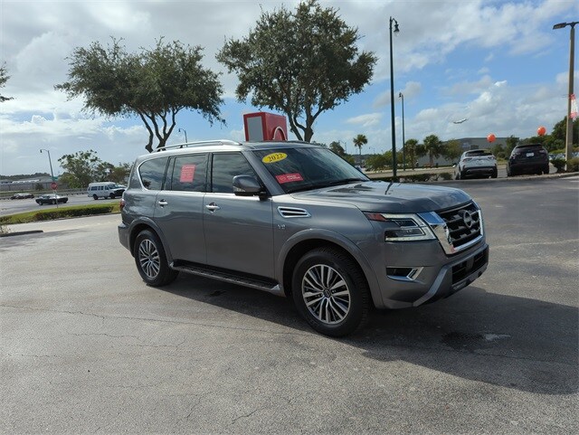 2022 Nissan Armada SV photo 2