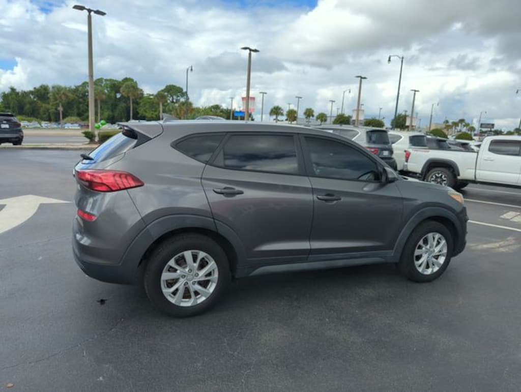 Used 2020 Hyundai Tucson SE SUV