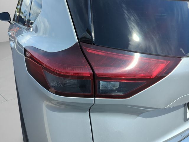 2021 Nissan Rogue Platinum - Photo 48