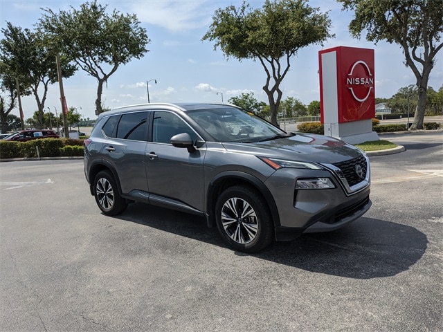 Certified 2022 Nissan Rogue SV with VIN JN8BT3BA4NW042879 for sale in Leesburg, FL