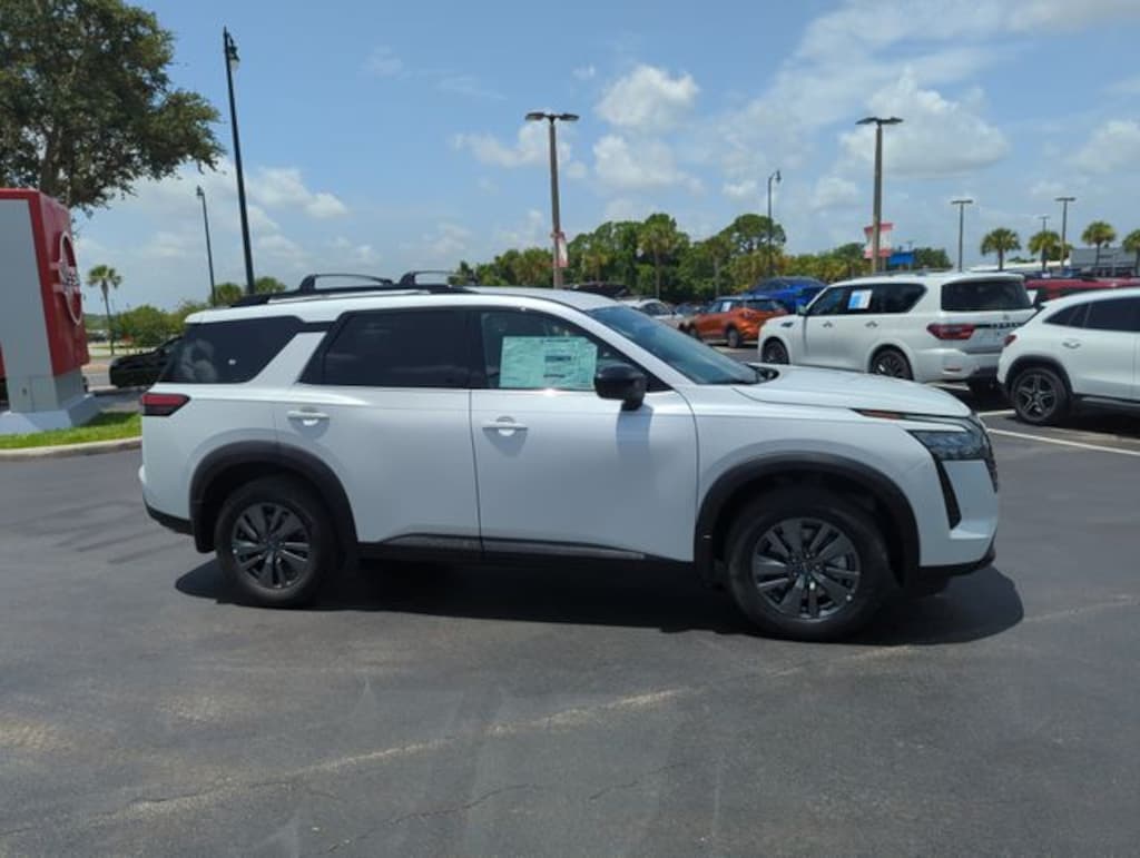 New 2026 Nissan Pathfinder SV SUV