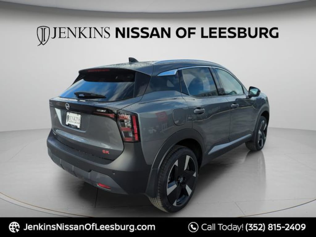 New 2026 Nissan Kicks SR SUV