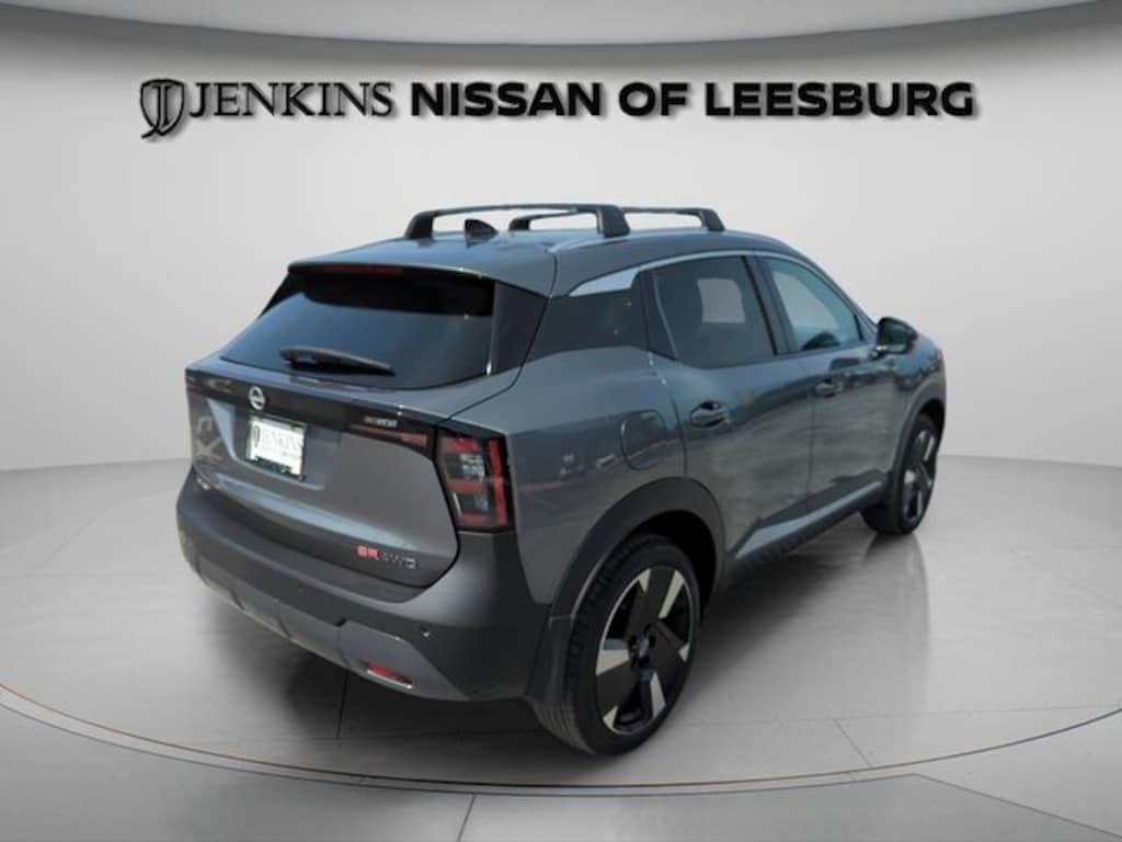 New 2026 Nissan Kicks SR SUV