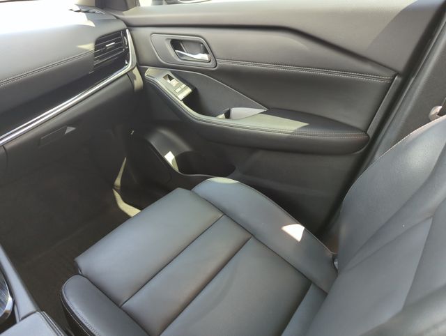 2024 Nissan Rogue SL - Photo 29