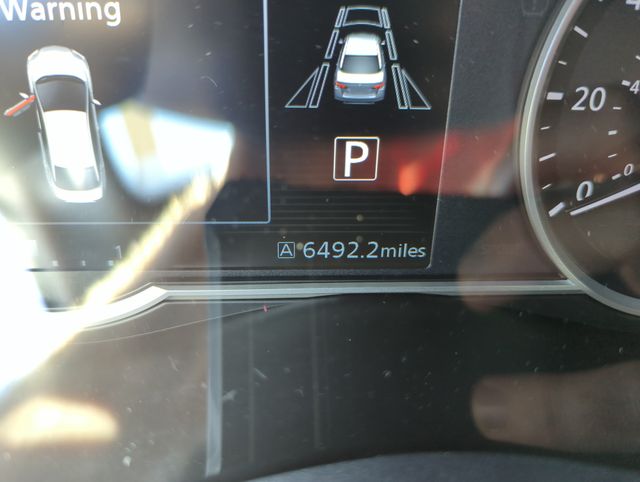 2025 Nissan Versa Sedan SV - Photo 44