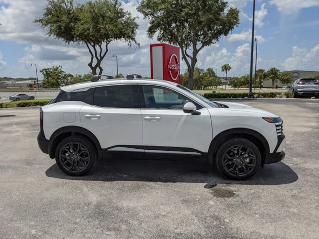 Certified 2025 Nissan Kicks SR SUV