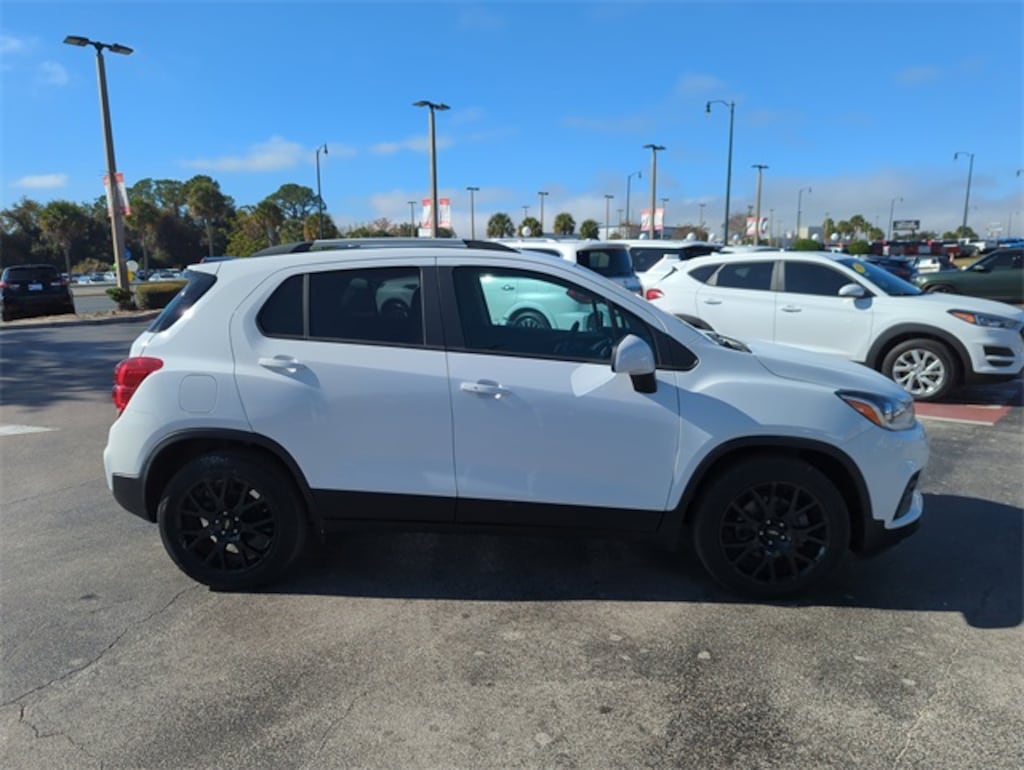 Used 2022 Chevrolet Trax LT SUV