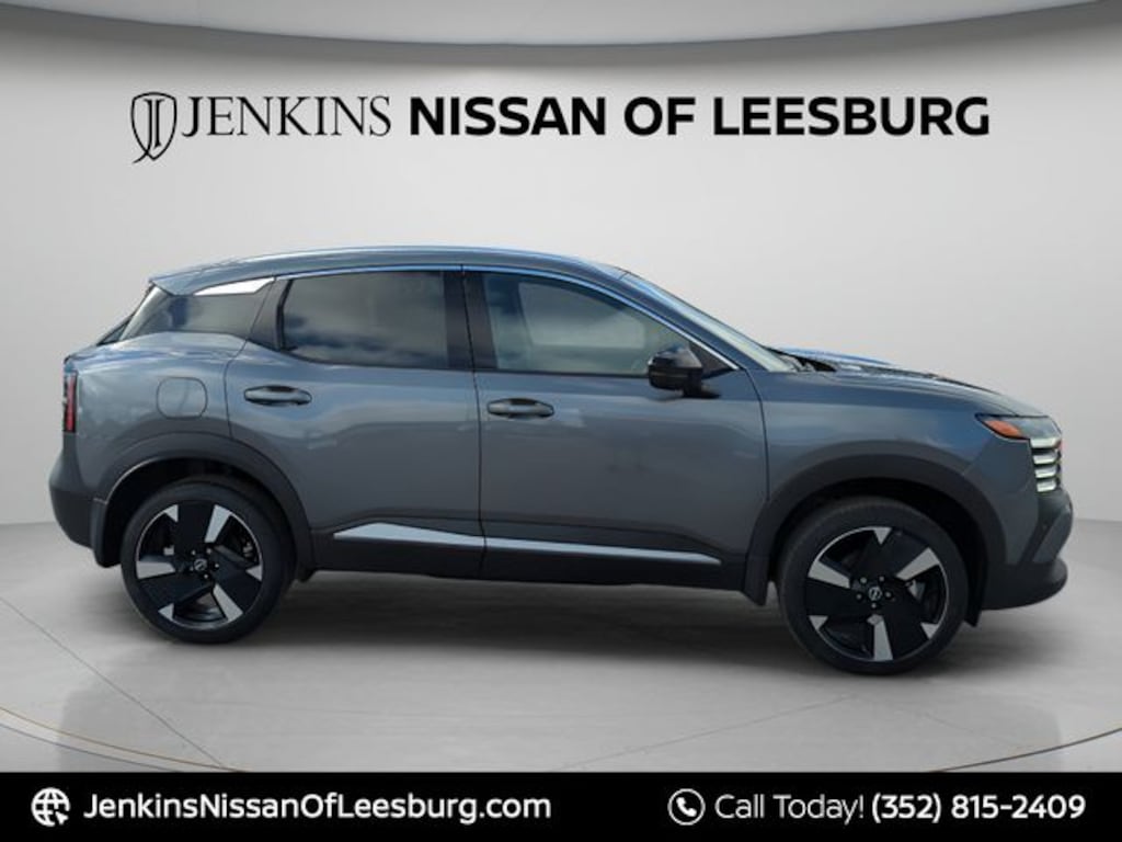 New 2026 Nissan Kicks SR SUV