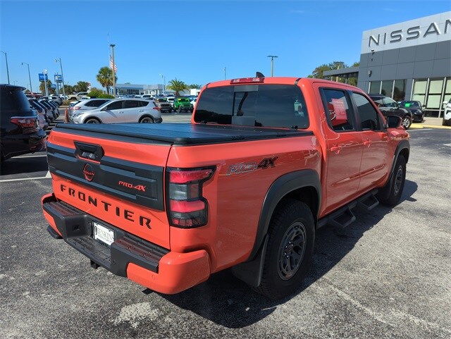 2025 Nissan Frontier PRO-4X photo 3