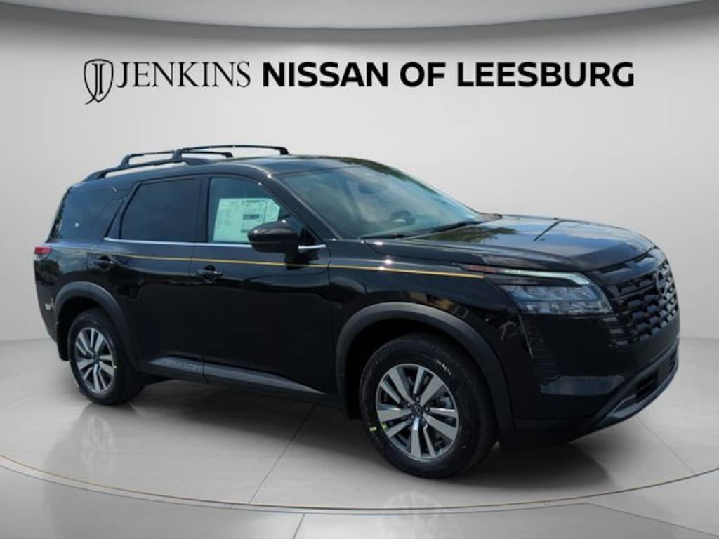 New 2026 Nissan Pathfinder SL SUV