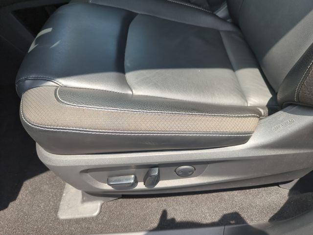 2023 Nissan Pathfinder SL - Photo 35