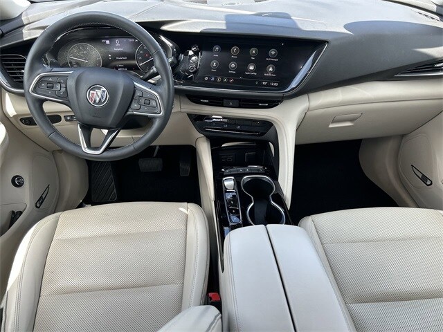 2022 Buick Envision Essence photo 3