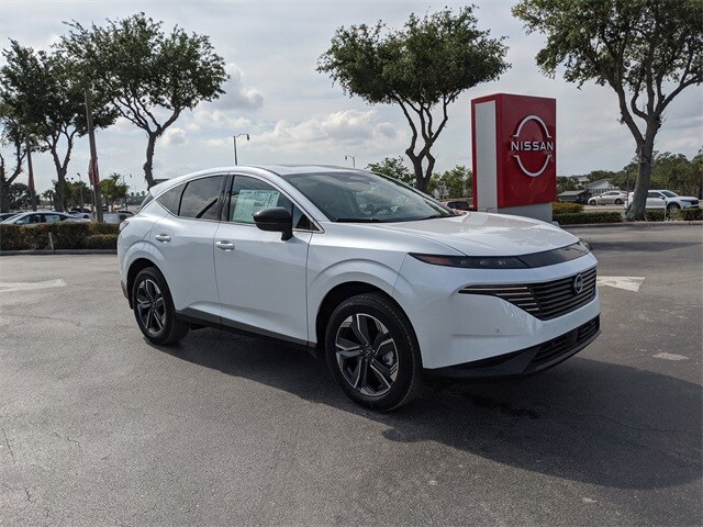 2025 Nissan Murano SL photo 2