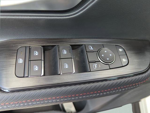 2025 Nissan Kicks SR - Photo 26