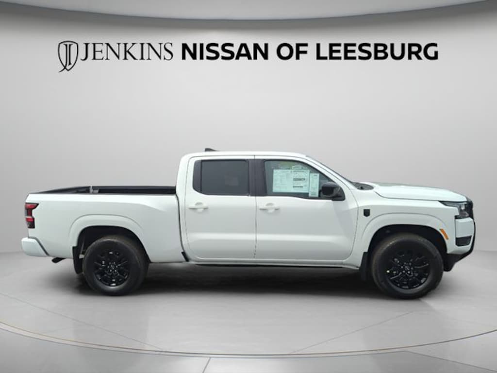 New 2026 Nissan Frontier SV Truck Crew Cab
