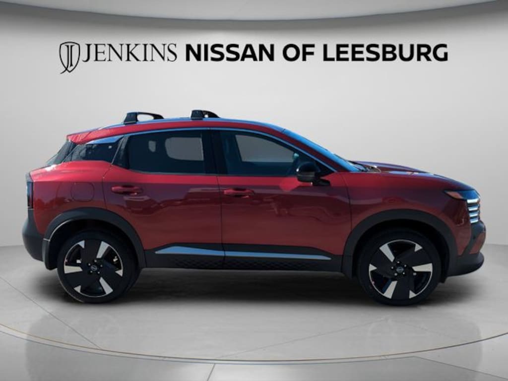New 2026 Nissan Kicks SR SUV