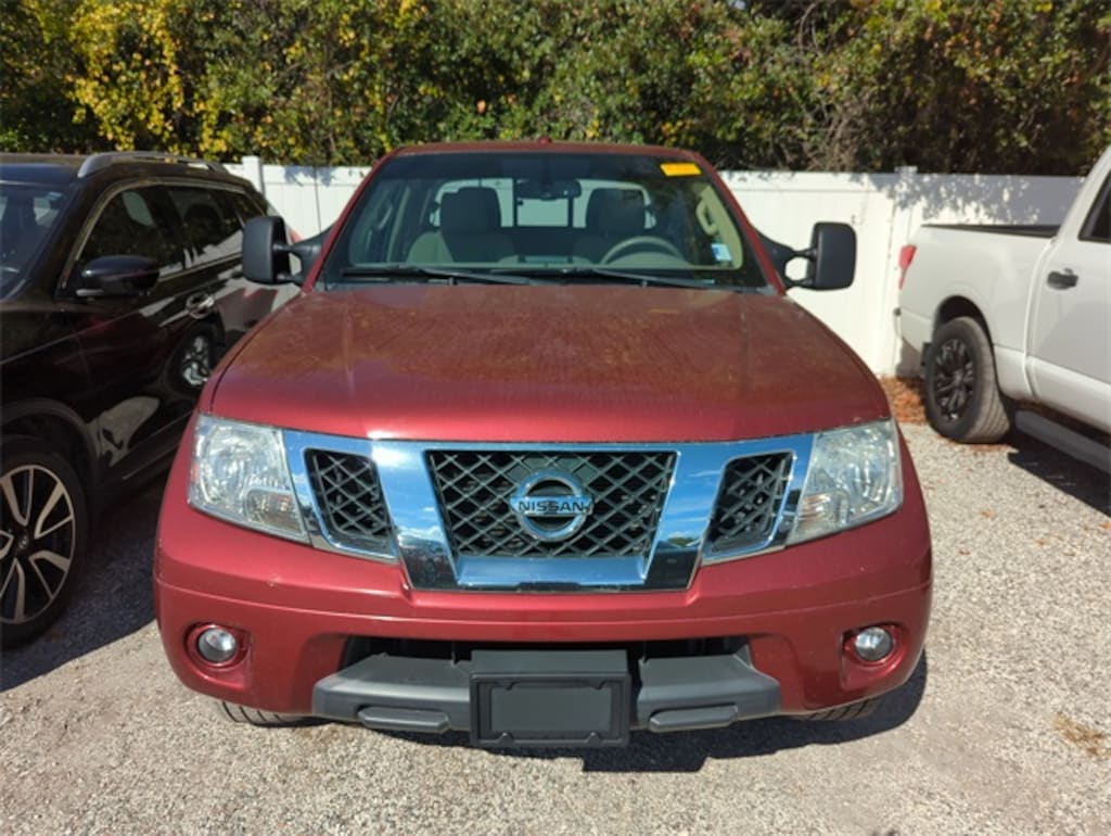 Used 2016 Nissan Frontier SV Truck Crew Cab