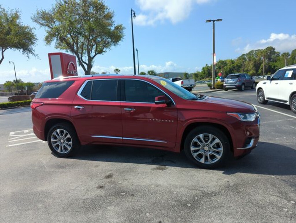 Used 2020 Chevrolet Traverse Premier SUV
