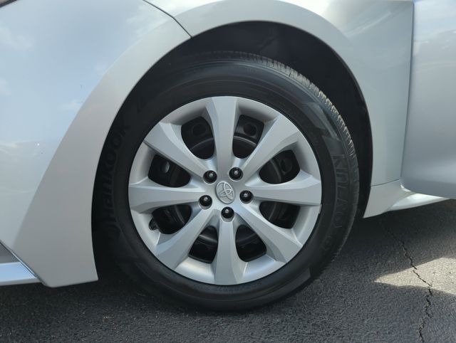 2024 Toyota Corolla LE - Photo 46