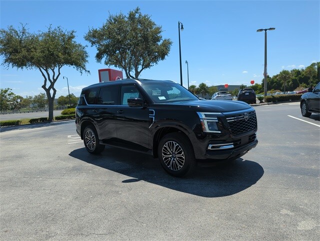 2026 Nissan Armada SL photo 2