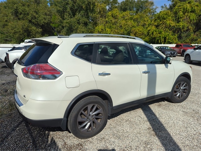 Used 2016 Nissan Rogue SL with VIN 5N1AT2MT0GC763426 for sale in Leesburg, FL
