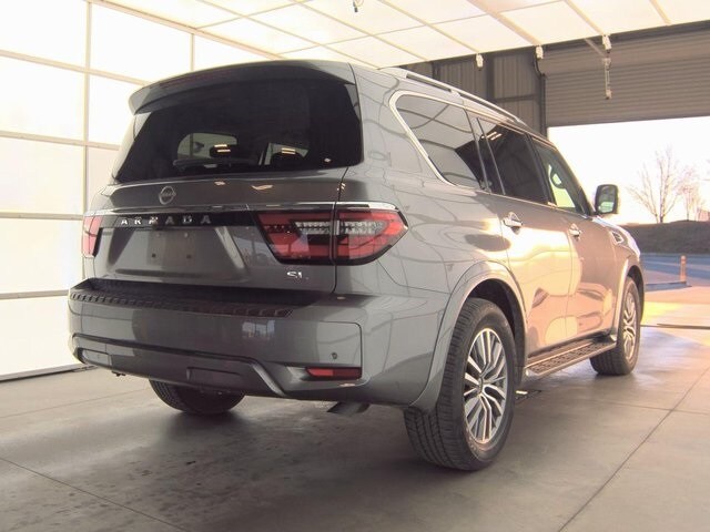 2024 Nissan Armada SL photo 3
