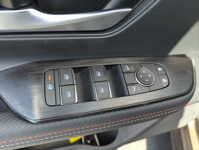 2026 Nissan KICKS SR - Photo 33