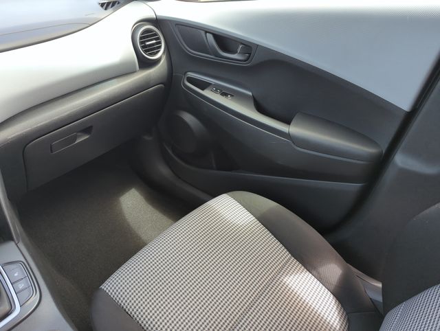 2019 Hyundai Kona SEL - Photo 26