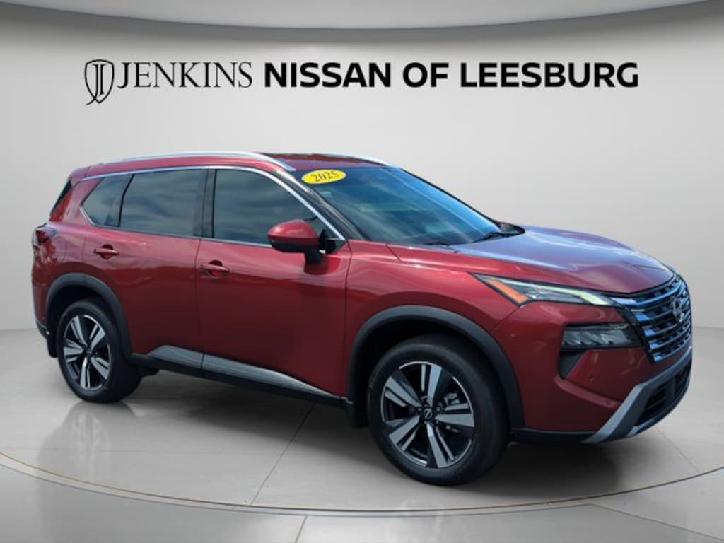 Certified 2025 Nissan Rogue SL SUV