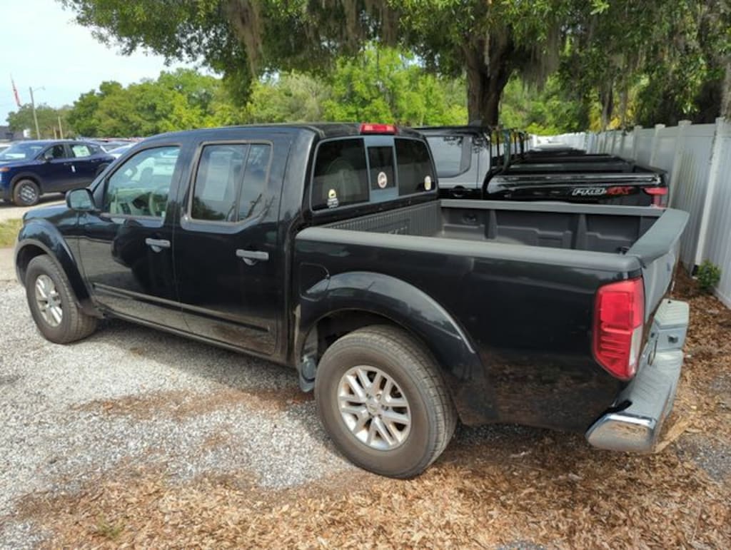 Certified 2017 Nissan Frontier SV Truck Crew Cab