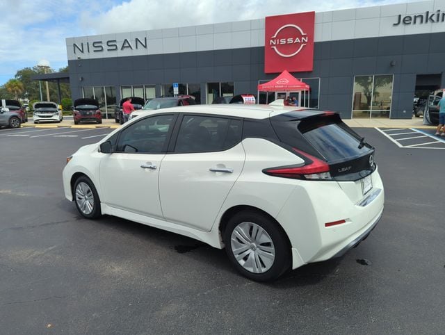2023 Nissan Leaf S - Photo 9