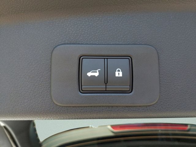 2025 Nissan Murano SL - Photo 17