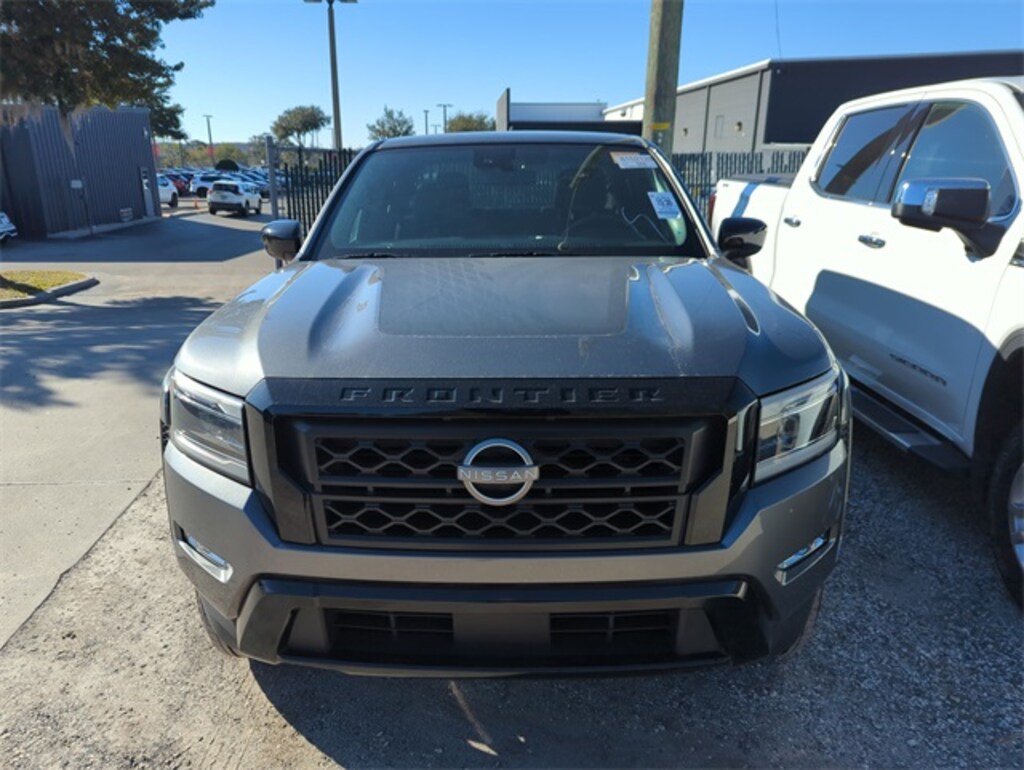 Used 2023 Nissan Frontier SV Truck Crew Cab