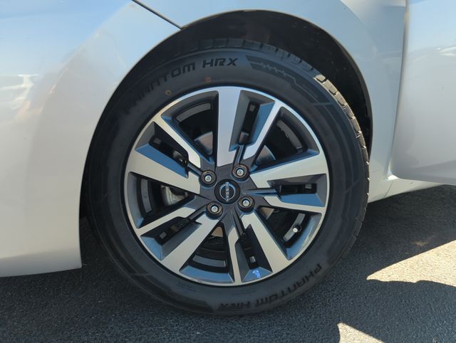 2023 Nissan Versa Sedan SV - Photo 48