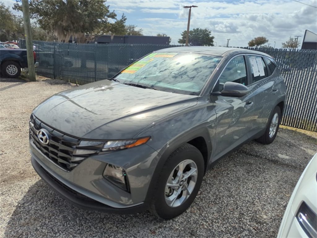 Used 2024 Hyundai Tucson SE SUV
