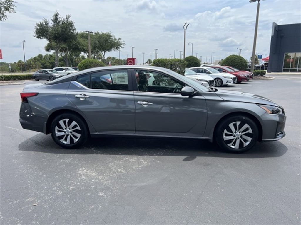 Certified 2025 Nissan Altima S Sedan