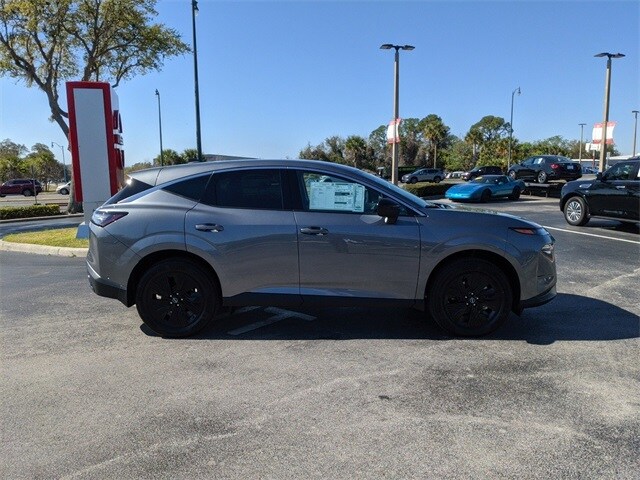 2025 Nissan Murano SV photo 3