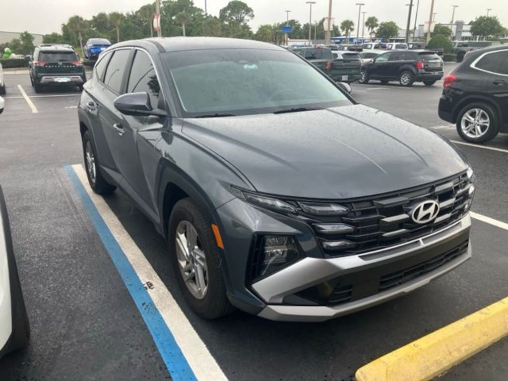 Used 2026 Hyundai Tucson SE SUV