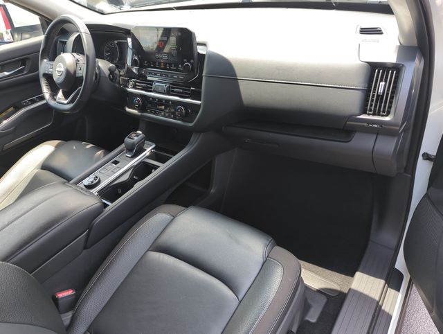 2023 Nissan Pathfinder SL - Photo 22