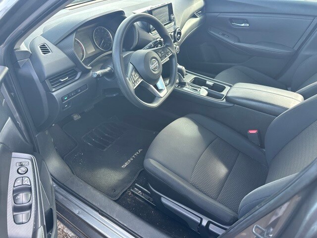 2023 Nissan Sentra S photo 4