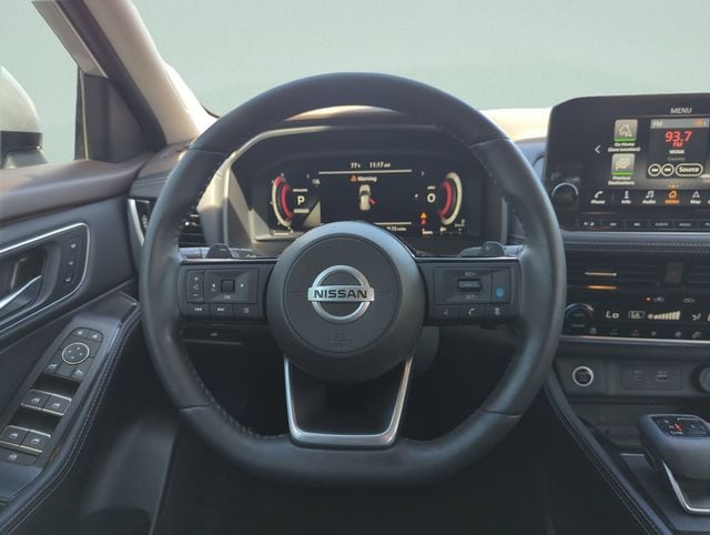 2021 Nissan Rogue Platinum - Photo 23