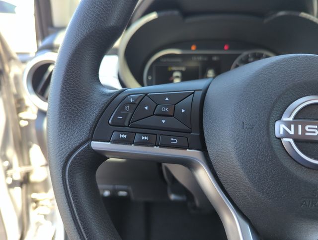 2023 Nissan Versa Sedan SV - Photo 42