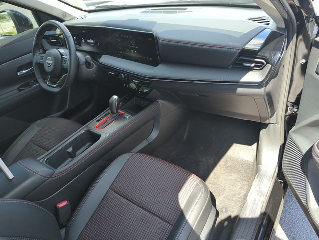 2025 Nissan Kicks SR - Photo 22