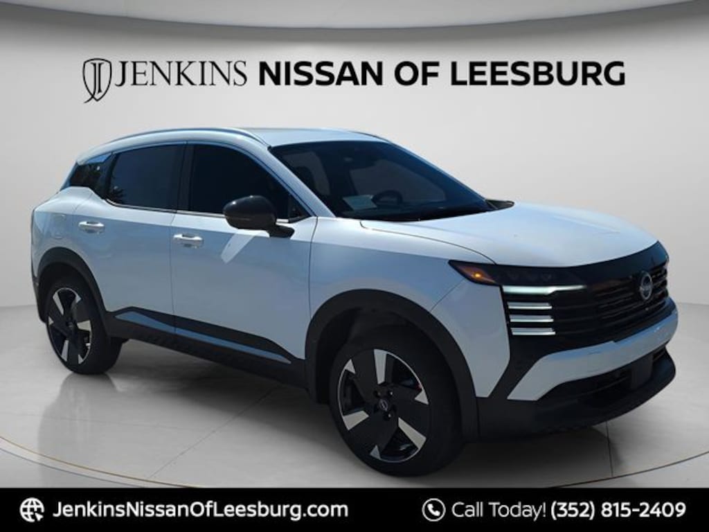 New 2026 Nissan Kicks SR SUV