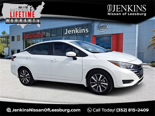 2025 Nissan Versa Sedan SV's photo