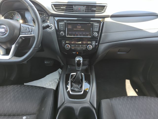 2020 Nissan Rogue SV - Photo 27