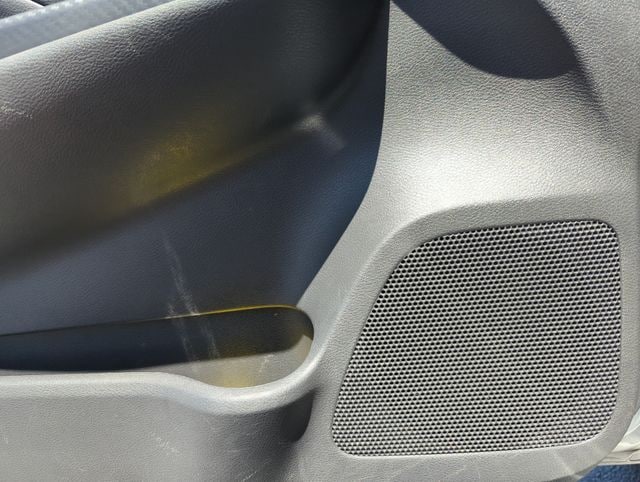 2023 Nissan Versa Sedan SV - Photo 34