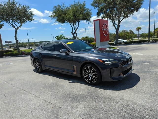 2023 Kia Stinger GT-Line photo 2