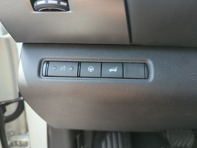2023 Nissan Pathfinder SL - Photo 43