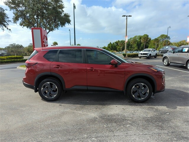 2026 Nissan Rogue SV photo 2